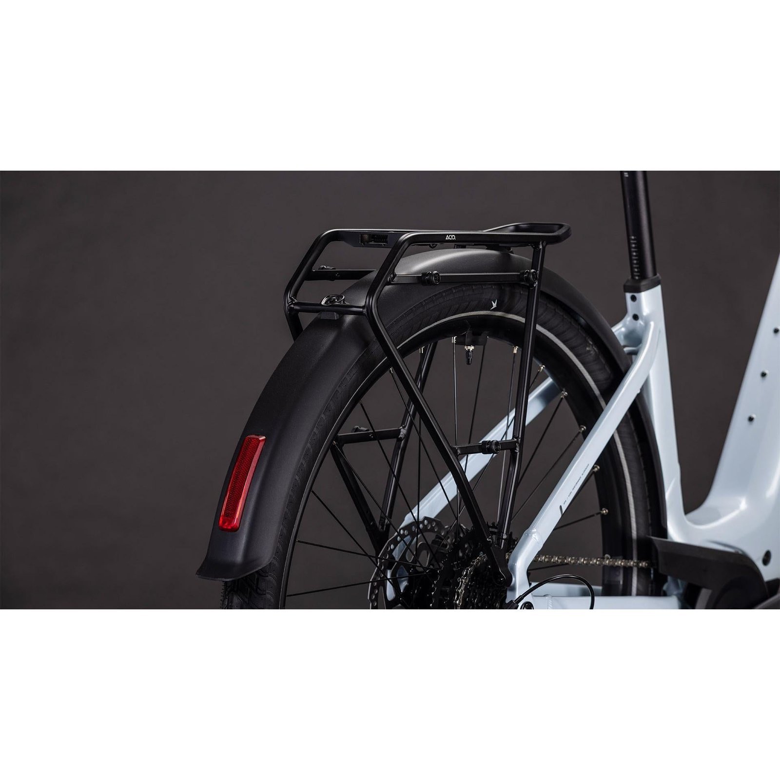Cube Touring Hybrid ONE Easy Entry 600 Electric Hybrid Bike Glacier’n’Reflex – XS - image 4